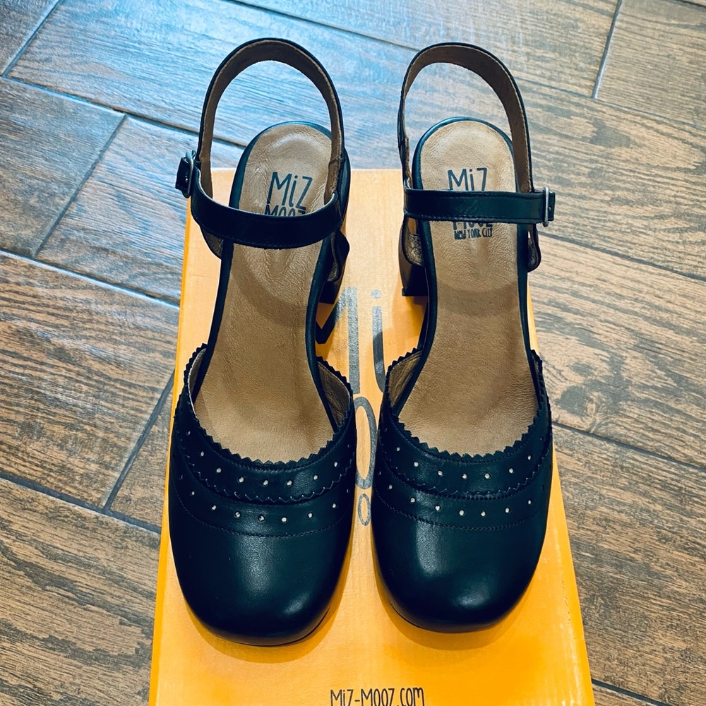 Miz Mooz Black Leather Mary Jane Slingback Heels. Unworn. Beautiful shoes - Picture 8 of 16